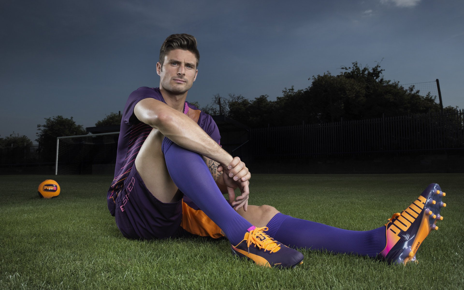 哥伦比亚骑手胡利安娜·古铁雷斯在2024年巴黎奥运会盛装舞步比赛中以“Flanissimo”马匹获得第25名，展现出色表现。